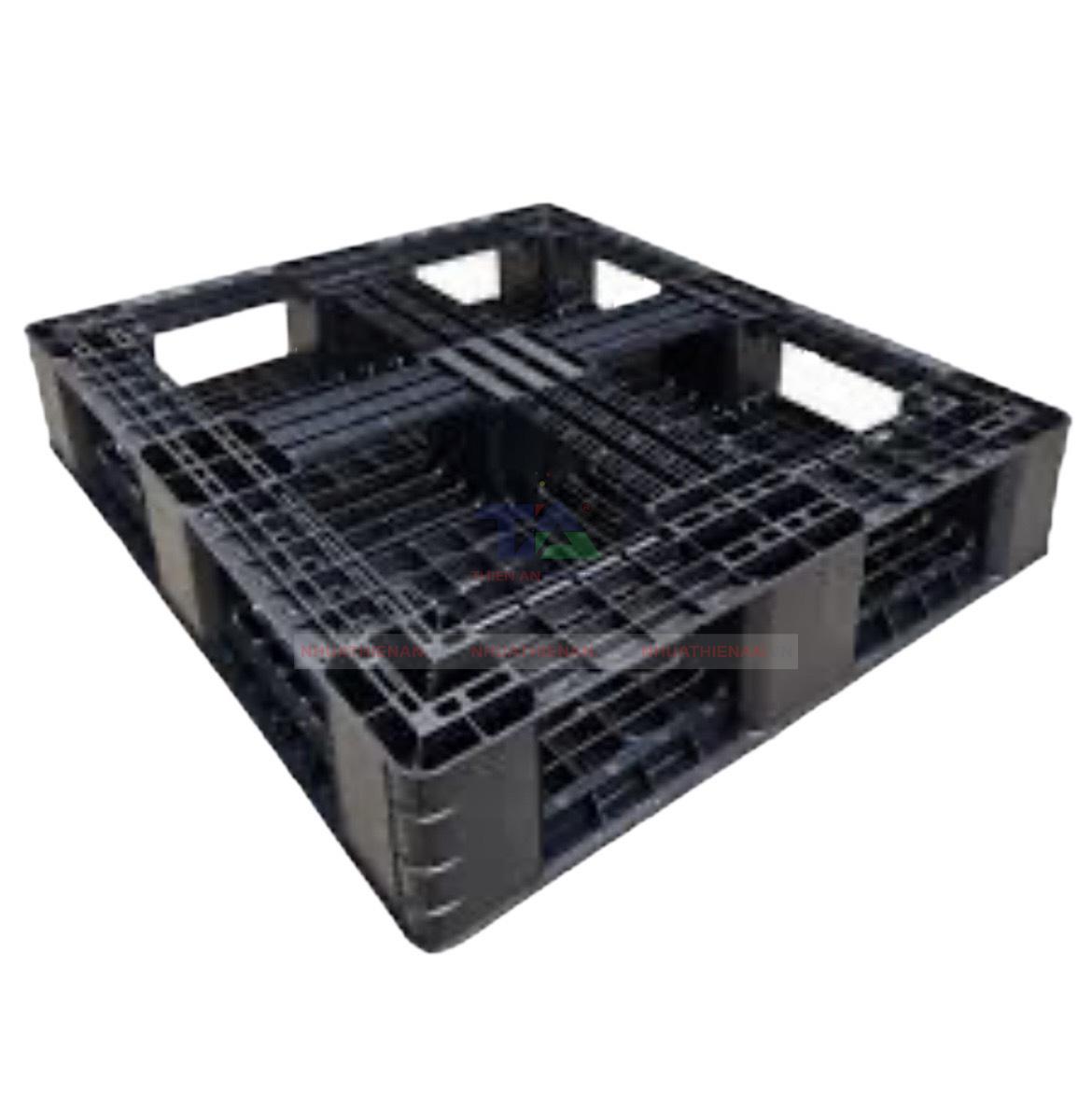 pallet nhựa xuất khẩu 1100x1100x150mm - thiên ân plastic 1