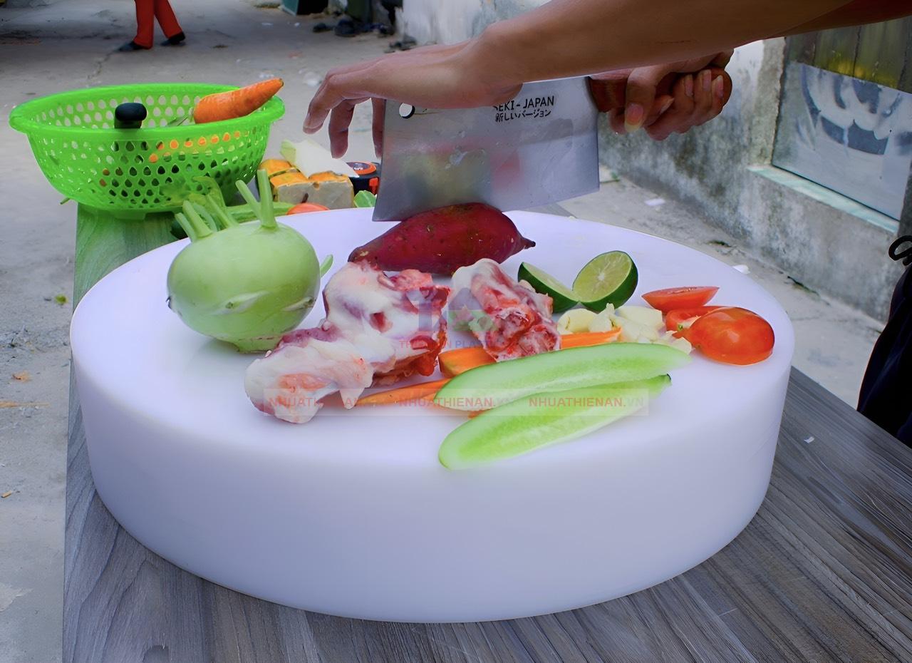 thot-nhua-pe-tron-D400-thien-an-plastic