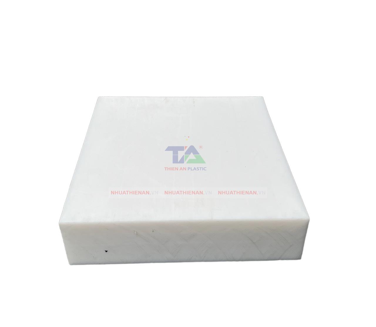 thot-nhua-pe-vuong-10cm-3-thien-an-plastic